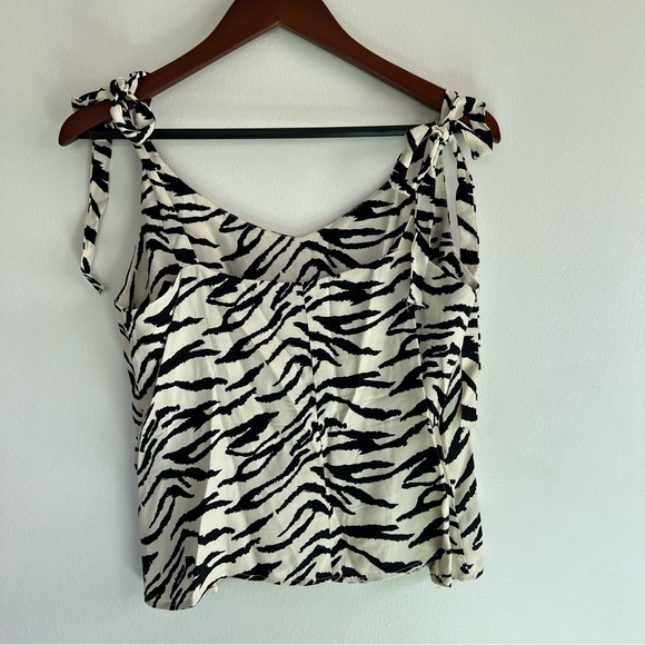 Reformation zebra print makati tie shoulder tank - Picture 2 of 4